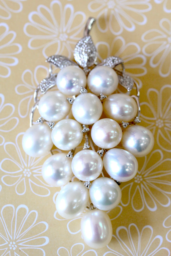 Pearl & Diamond Pin