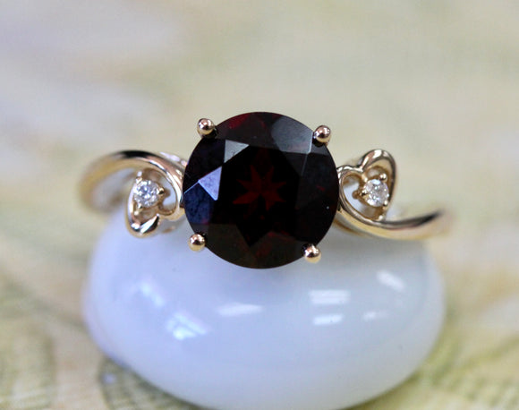 Garnet Ring with Diamond Hearts
