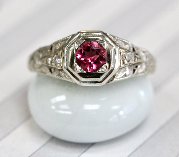 Pretty ~ VINTAGE ~ Pink Tourmaline & Diamond Ring