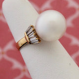 Glamorous Pearl & Diamond Ring