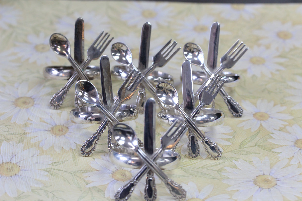 Charming Set of 6, Egyptian Silver Napkin Ring Holders Fancy Flea