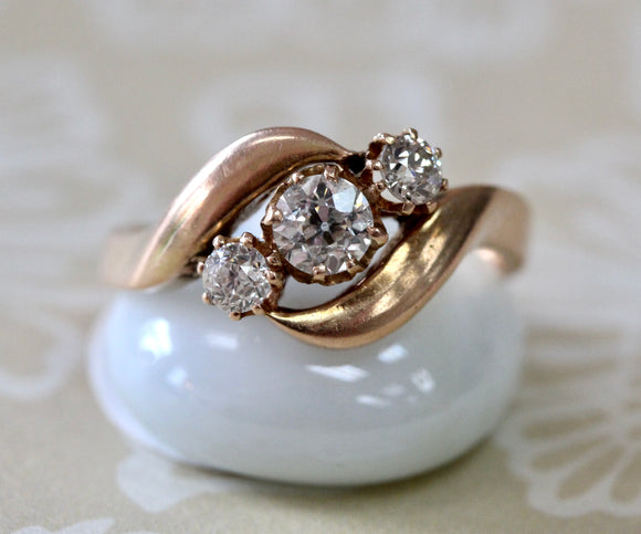 Diamond 3 Stone Ring ~ ANTIQUE
