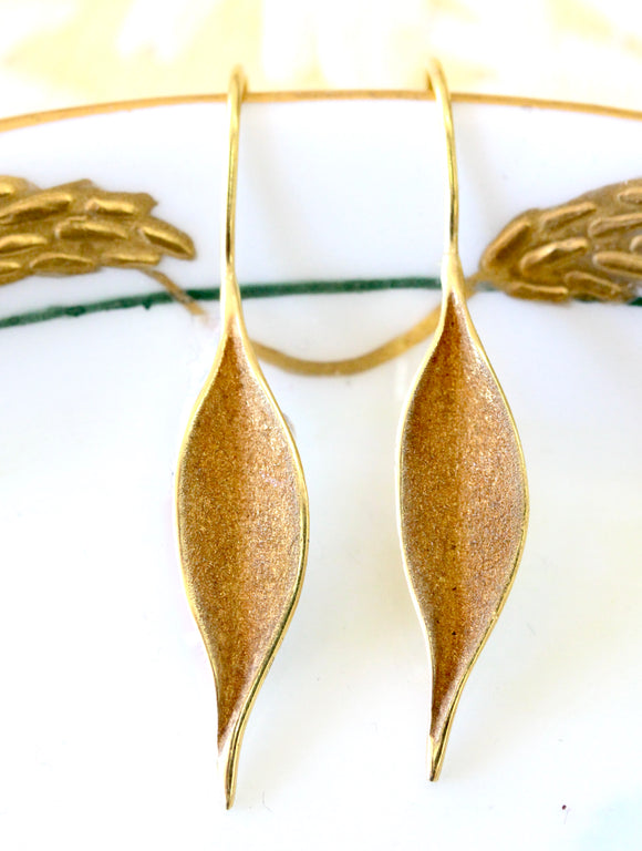 Designer Finish Leaf Earrings