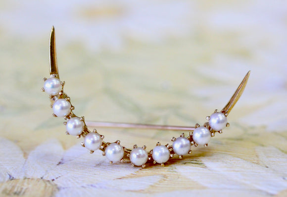 Pearl & Gold Pin ~ VINTAGE