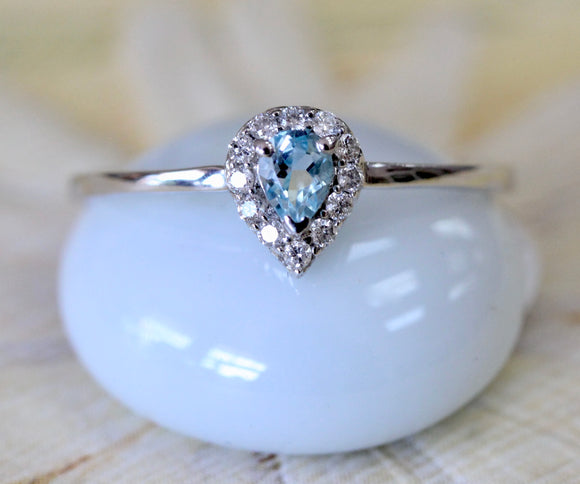 Aquamarine & Diamond Ring ~ ADORABLE