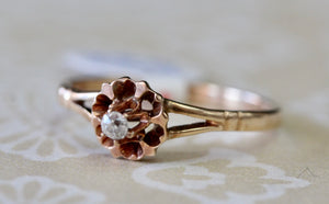 VICTORIAN ~ Diamond Ring with heart design