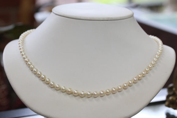 CLASSIC ~ Cultured Pearl Necklace