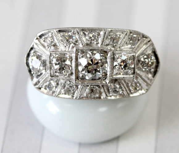 Beautiful ~ Vintage Diamond Ring