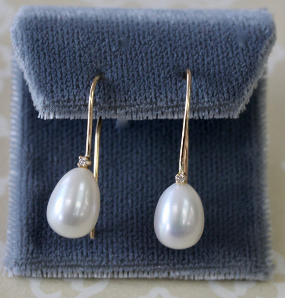 Pretty ~ Fresh Water Pearl Earrings