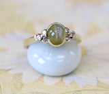Chic Looking ~ Cat's Eye Ring with diamonds