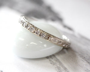 Diamond Band with Decorative etching